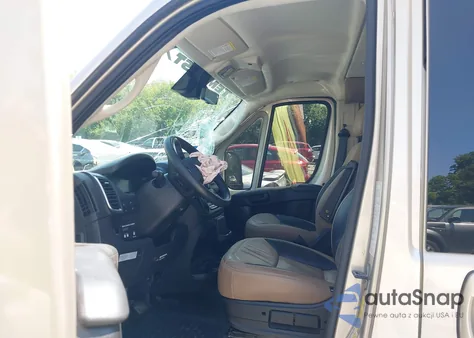 2022 Ram Promaster 1500 Low Roof 136 Wb из США, поврежденный, VIN 3C6LRVAG8NE113485